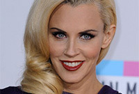 Jenny McCarthy - A Style Regression?