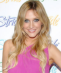 Ashlee Simpson hairstyles