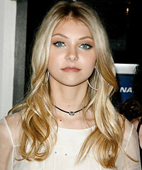 Taylor Momsen hairstyles