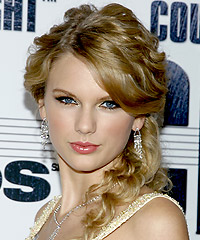 Taylor Swift hairstyles