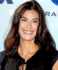 Teri Hatcher hairstyles