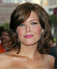 Mandy Moore hairstyles