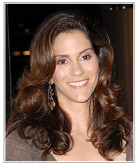 Jami Gertz hairstyles