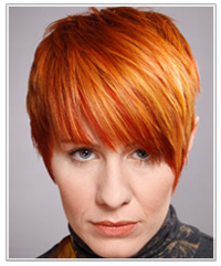 Model with two-tone red hair