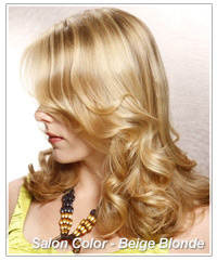 Model with a beige blonde hair color