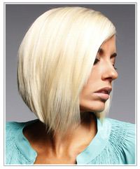 Model with platinum blonde hair