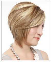 Model with blonde bob