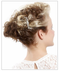 Model with hair clip accessory