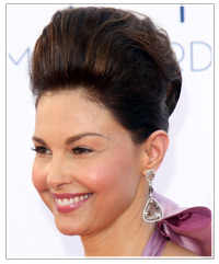 Ashley Judd hairstyles