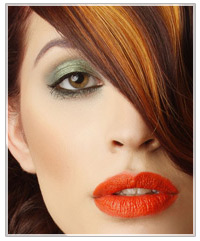 Model with a green smokey eye