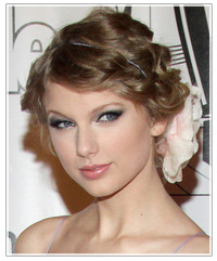 Taylor Swift hairstyles