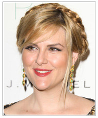 Sara Rue hairstyles