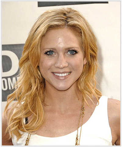 Brittany Snow hairstyle