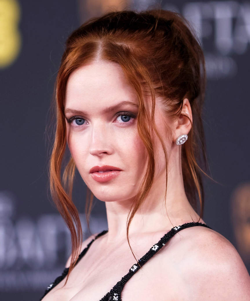 Ellie Bamber Hairstyle - 2026 BAFTAs Awards