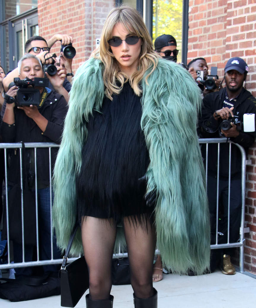 Suki Waterhouse - New York fashion week 2026