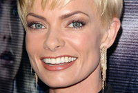 Long Vs. Short Hairstyles: Jaime Pressly